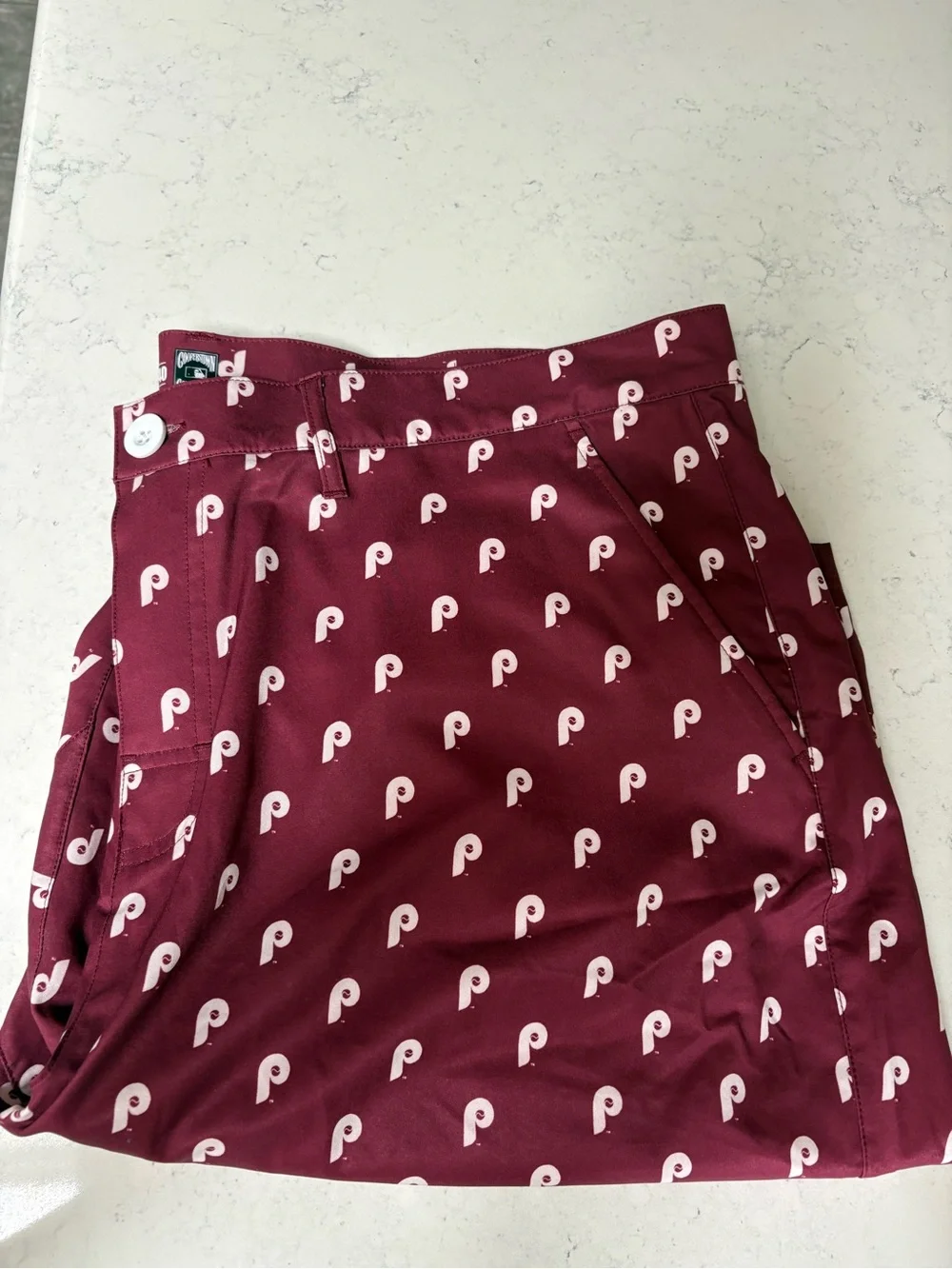Men's Athletic Shorts - Maroon with White Pattern
